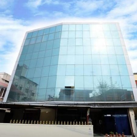 Hotel Gamas Inn Thiruvananthapuram ภายนอก รูปภาพ