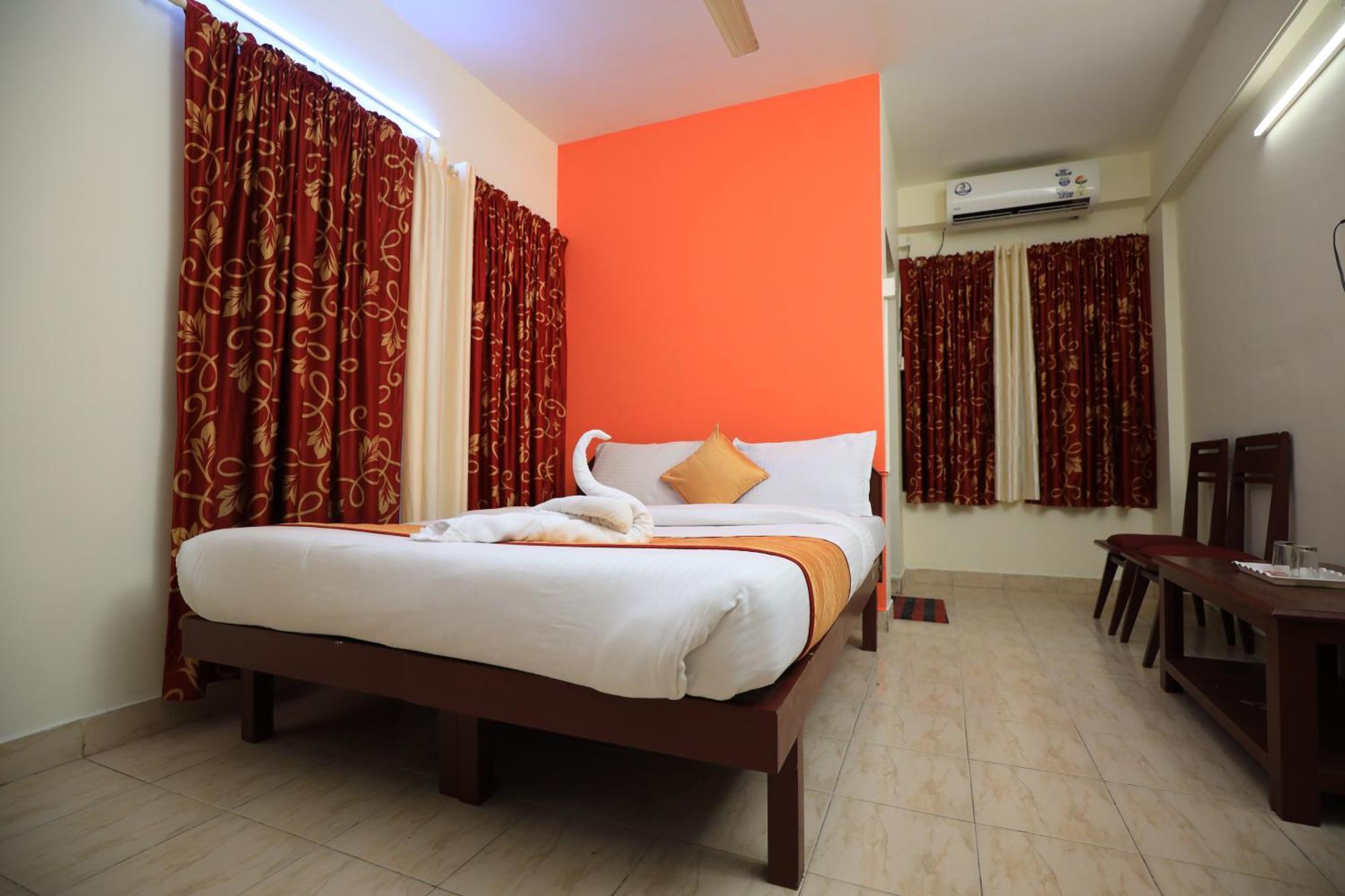 Hotel Gamas Inn Thiruvananthapuram ภายนอก รูปภาพ