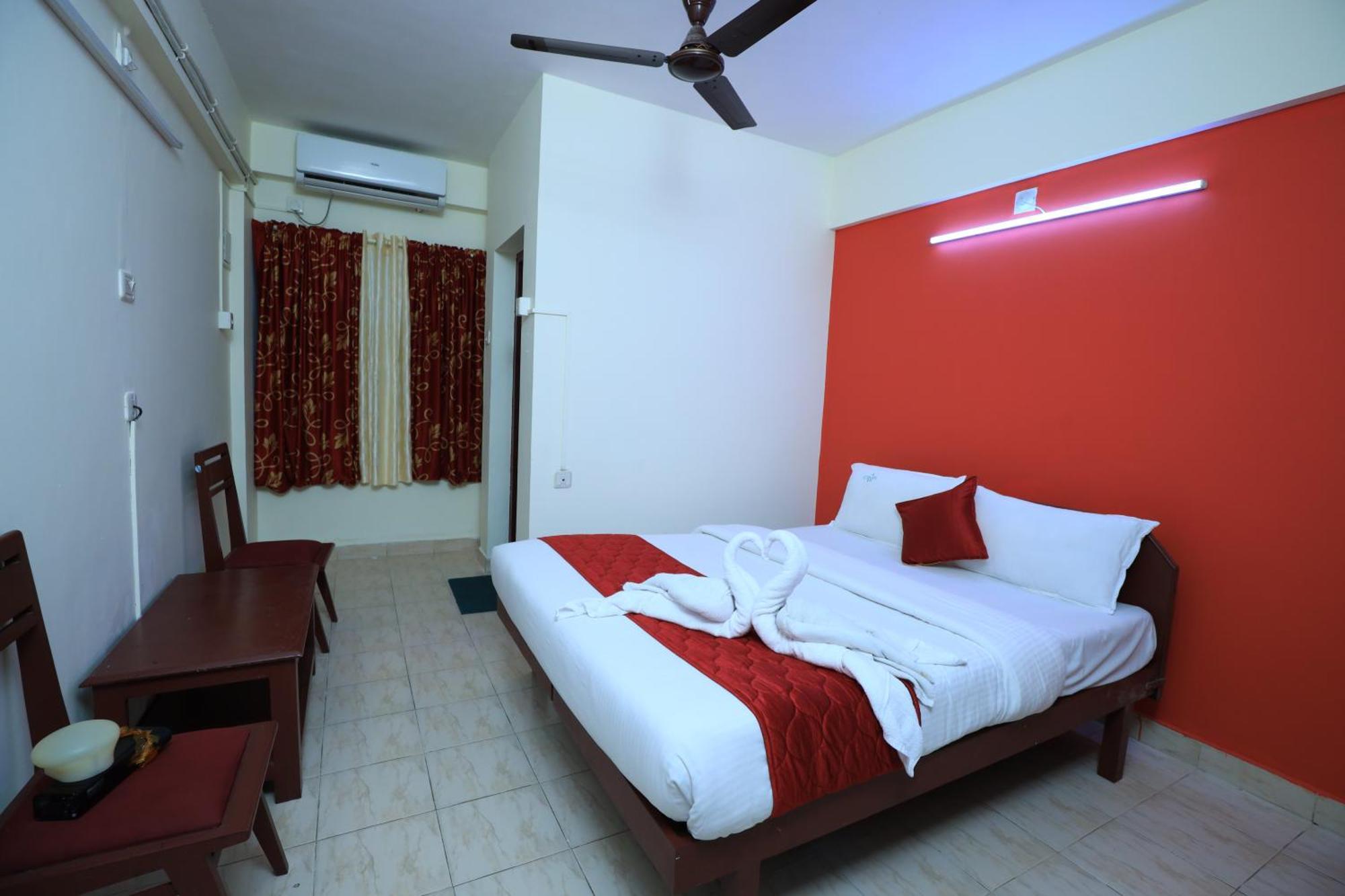 Hotel Gamas Inn Thiruvananthapuram ภายนอก รูปภาพ